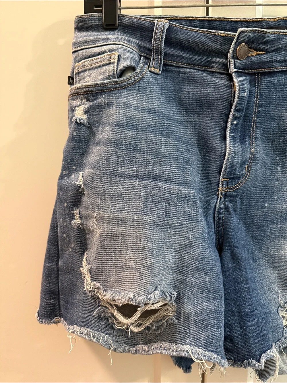 Judy Blue Women’s XL Distressed Bermuda Denim Shorts Raw Hem Stretch